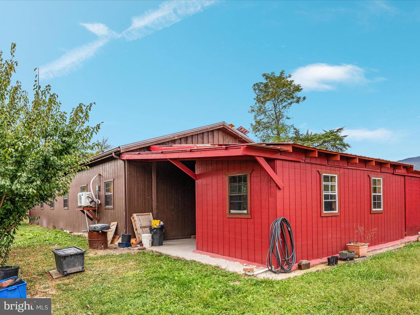 2121 S PIFER RD, STAR TANNERY, Virginia 22654, 3 Bedrooms Bedrooms, ,3 BathroomsBathrooms,Residential,For Sale,2121 S PIFER RD,VAFV2037060 MLS # VAFV2037060