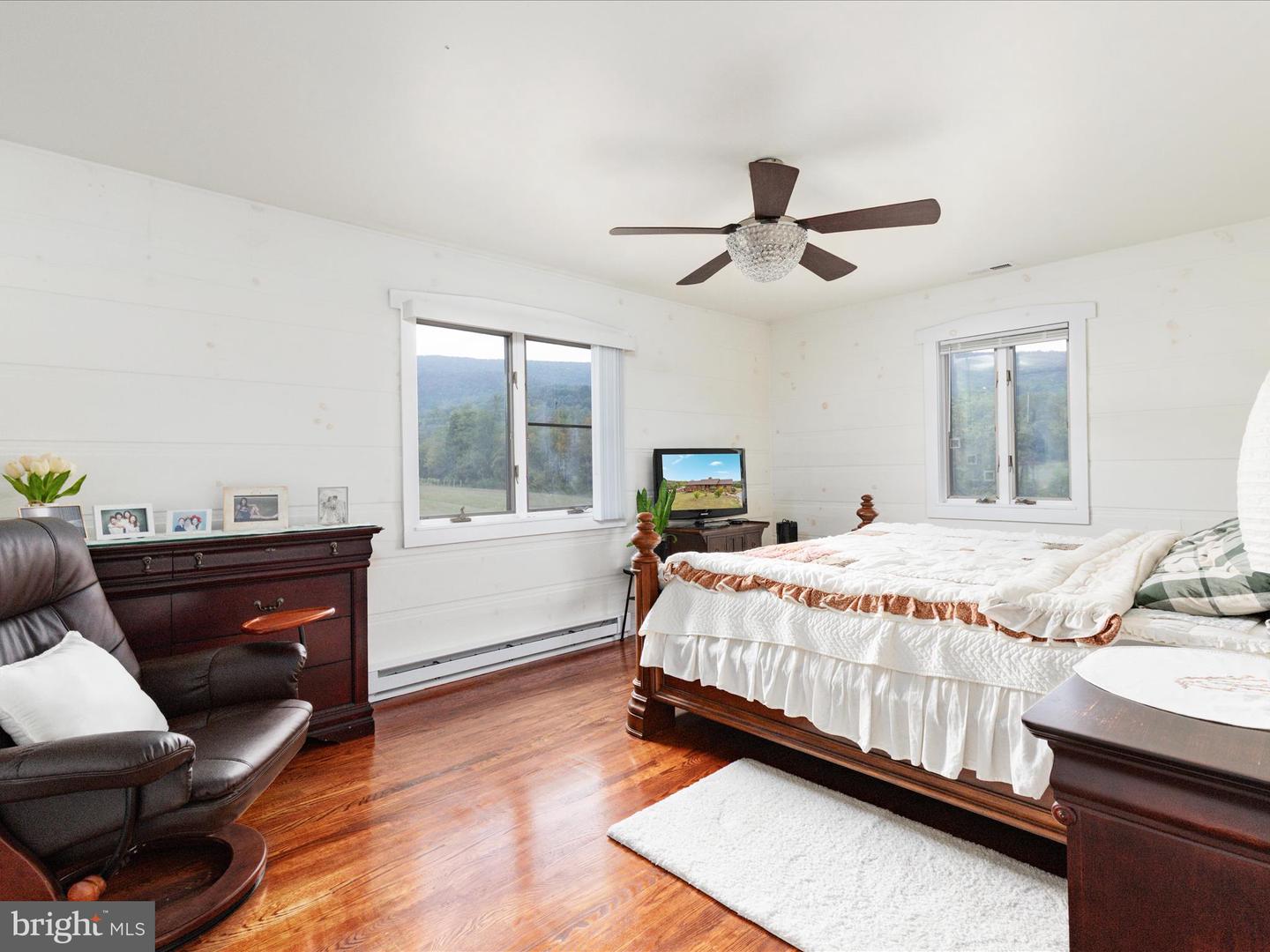 2121 S PIFER RD, STAR TANNERY, Virginia 22654, 3 Bedrooms Bedrooms, ,3 BathroomsBathrooms,Residential,For Sale,2121 S PIFER RD,VAFV2037060 MLS # VAFV2037060