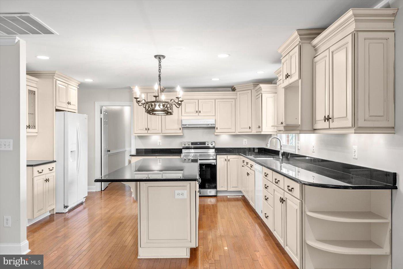 45 BOWLING FARM LN, FREDERICKSBURG, Virginia 22406, 4 Bedrooms Bedrooms, ,3 BathroomsBathrooms,Farm,For Sale,45 BOWLING FARM LN,VAST2042768 MLS # VAST2042768 45 BOWLING FARM LN, FREDERICKSBURG, Virginia 22406, 4 Bedrooms Bedrooms, ,3 BathroomsBathrooms,Farm,For Sale,45 BOWLING FARM LN,VAST2042768 MLS # VAST2042768