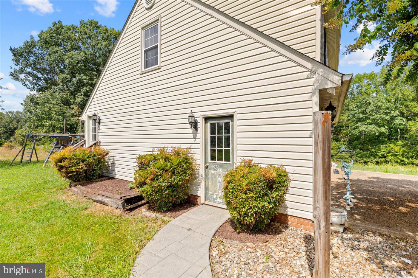 45 BOWLING FARM LN, FREDERICKSBURG, Virginia 22406, 4 Bedrooms Bedrooms, ,3 BathroomsBathrooms,Farm,For Sale,45 BOWLING FARM LN,VAST2042768 MLS # VAST2042768 45 BOWLING FARM LN, FREDERICKSBURG, Virginia 22406, 4 Bedrooms Bedrooms, ,3 BathroomsBathrooms,Farm,For Sale,45 BOWLING FARM LN,VAST2042768 MLS # VAST2042768