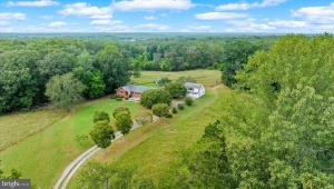 45 BOWLING FARM LN, FREDERICKSBURG, Virginia 22406, 4 Bedrooms Bedrooms, ,3 BathroomsBathrooms,Farm,For Sale,45 BOWLING FARM LN,VAST2042768 MLS # VAST2042768