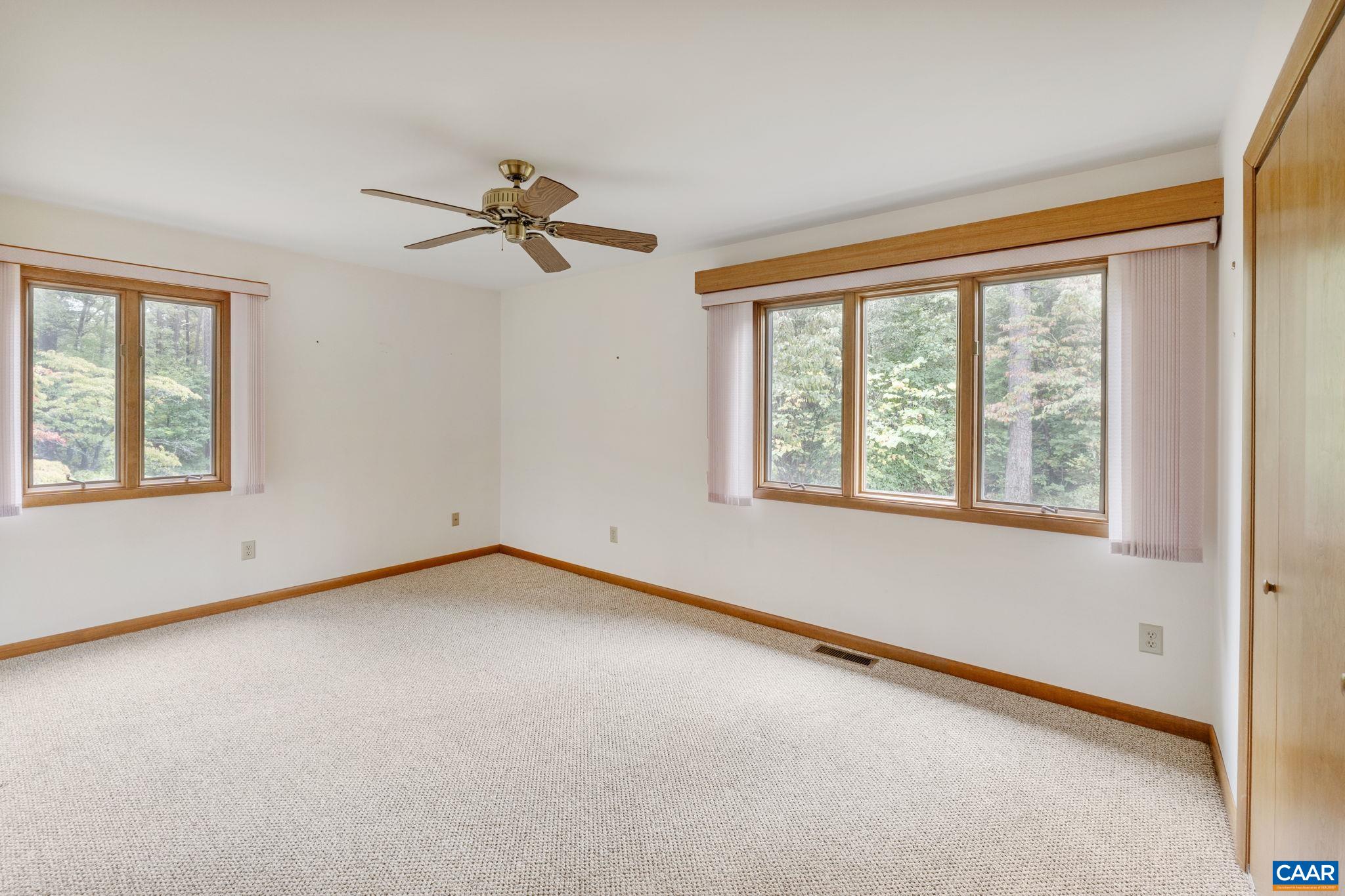 710 SHARPS CREEK RD, SCOTTSVILLE, Virginia 24590, 4 Bedrooms Bedrooms, ,3 BathroomsBathrooms,Residential,14,710 SHARPS CREEK RD,668803 MLS # 668803