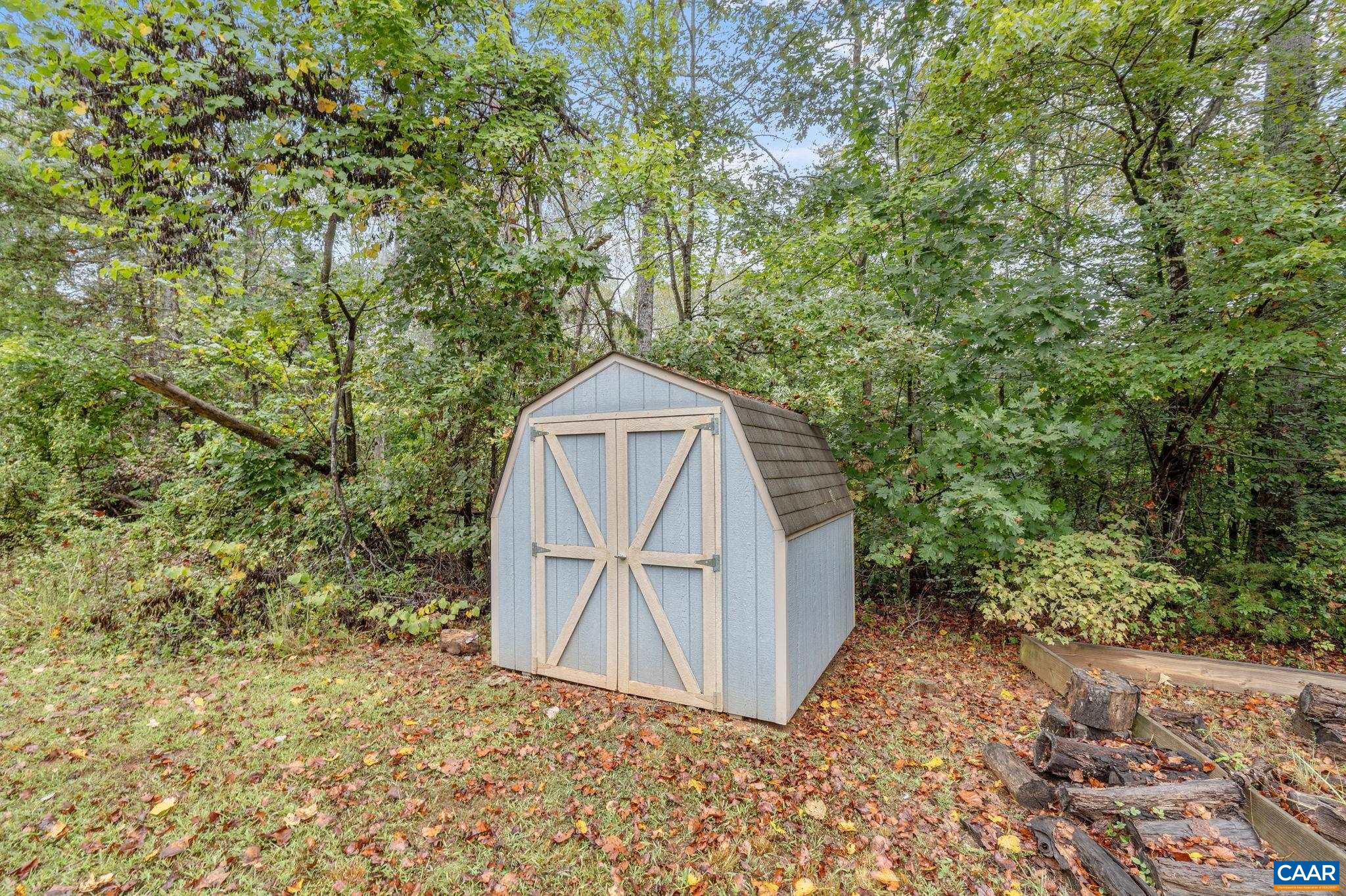 710 SHARPS CREEK RD, SCOTTSVILLE, Virginia 24590, 4 Bedrooms Bedrooms, ,3 BathroomsBathrooms,Residential,14,710 SHARPS CREEK RD,668803 MLS # 668803