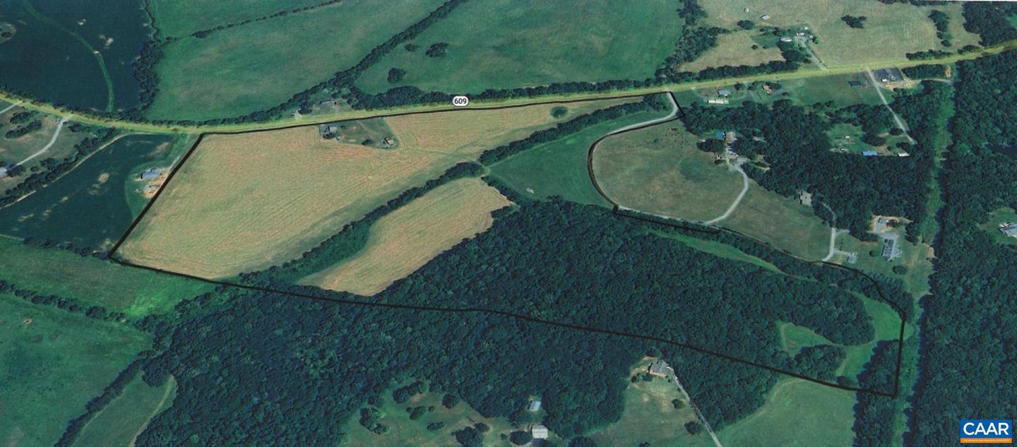 5912 &amp; 5928 W HOOVER RD, REVA, Virginia 22735, 3 Bedrooms Bedrooms, ,1 BathroomBathrooms,Residential,For Sale,5912 &amp; 5928 W HOOVER RD,669553 MLS # 669553