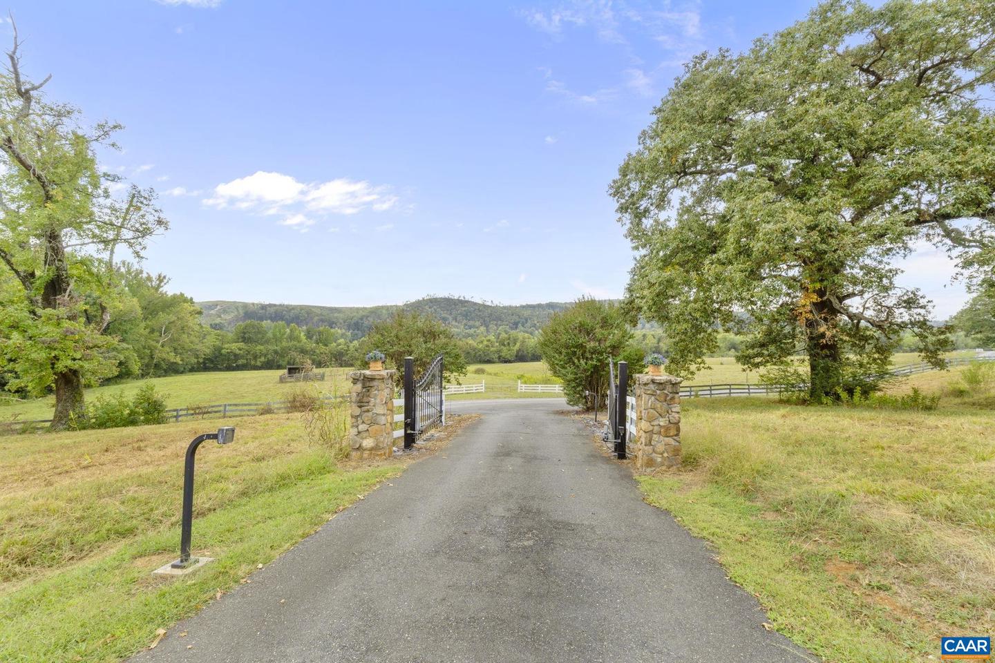 12189 NORWOOD RD, WINGINA, Virginia 24599, 3 Bedrooms Bedrooms, ,2 BathroomsBathrooms,Residential,For Sale,12189 NORWOOD RD,669555 MLS # 669555