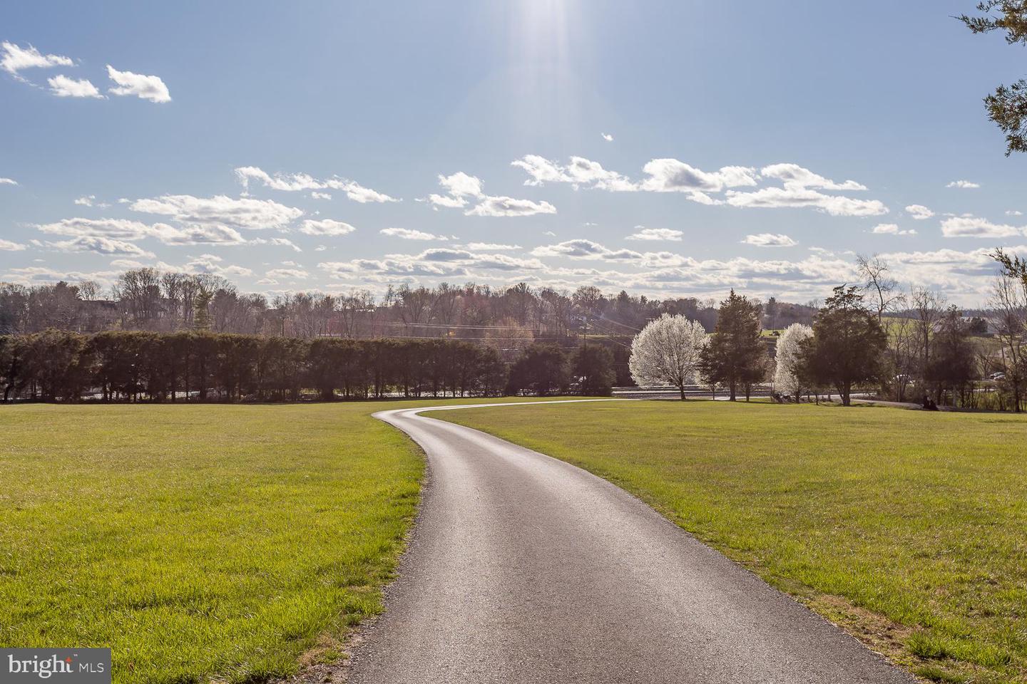 5983 LABS RUN LN, PENN LAIRD, Virginia 22846, 4 Bedrooms Bedrooms, ,3 BathroomsBathrooms,Residential,For Sale,5983 LABS RUN LN,VARO2002248 MLS # VARO2002248