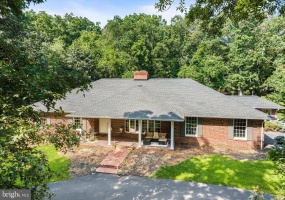 5983 LABS RUN LN, PENN LAIRD, Virginia 22846, 4 Bedrooms Bedrooms, ,3 BathroomsBathrooms,Residential,For Sale,5983 LABS RUN LN,VARO2002248 MLS # VARO2002248 5983 LABS RUN LN, PENN LAIRD, Virginia 22846, 4 Bedrooms Bedrooms, ,3 BathroomsBathrooms,Residential,For Sale,5983 LABS RUN LN,VARO2002248 MLS # VARO2002248
