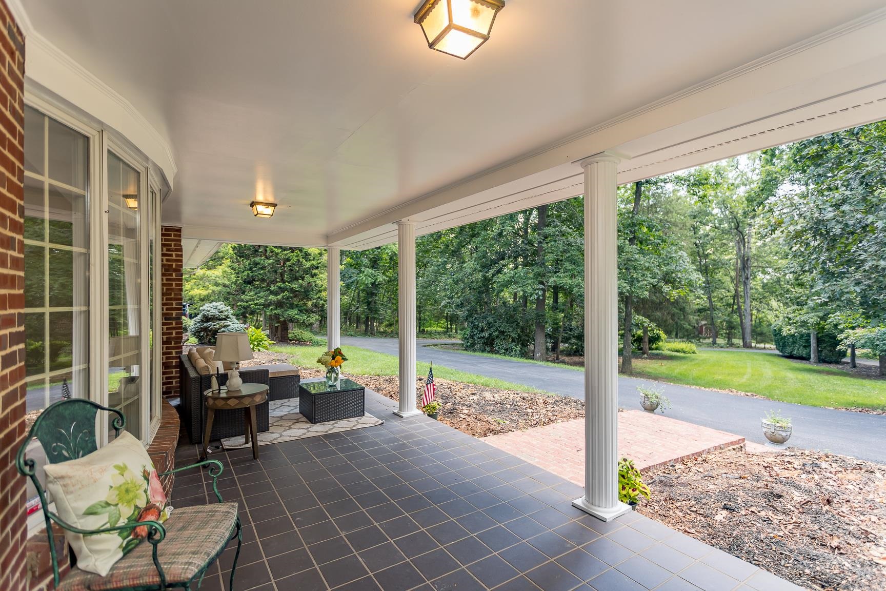 5983 LABS RUN LN, PENN LAIRD, Virginia 22846, 4 Bedrooms Bedrooms, ,3 BathroomsBathrooms,Residential,14,5983 LABS RUN LN,662500 MLS # 662500