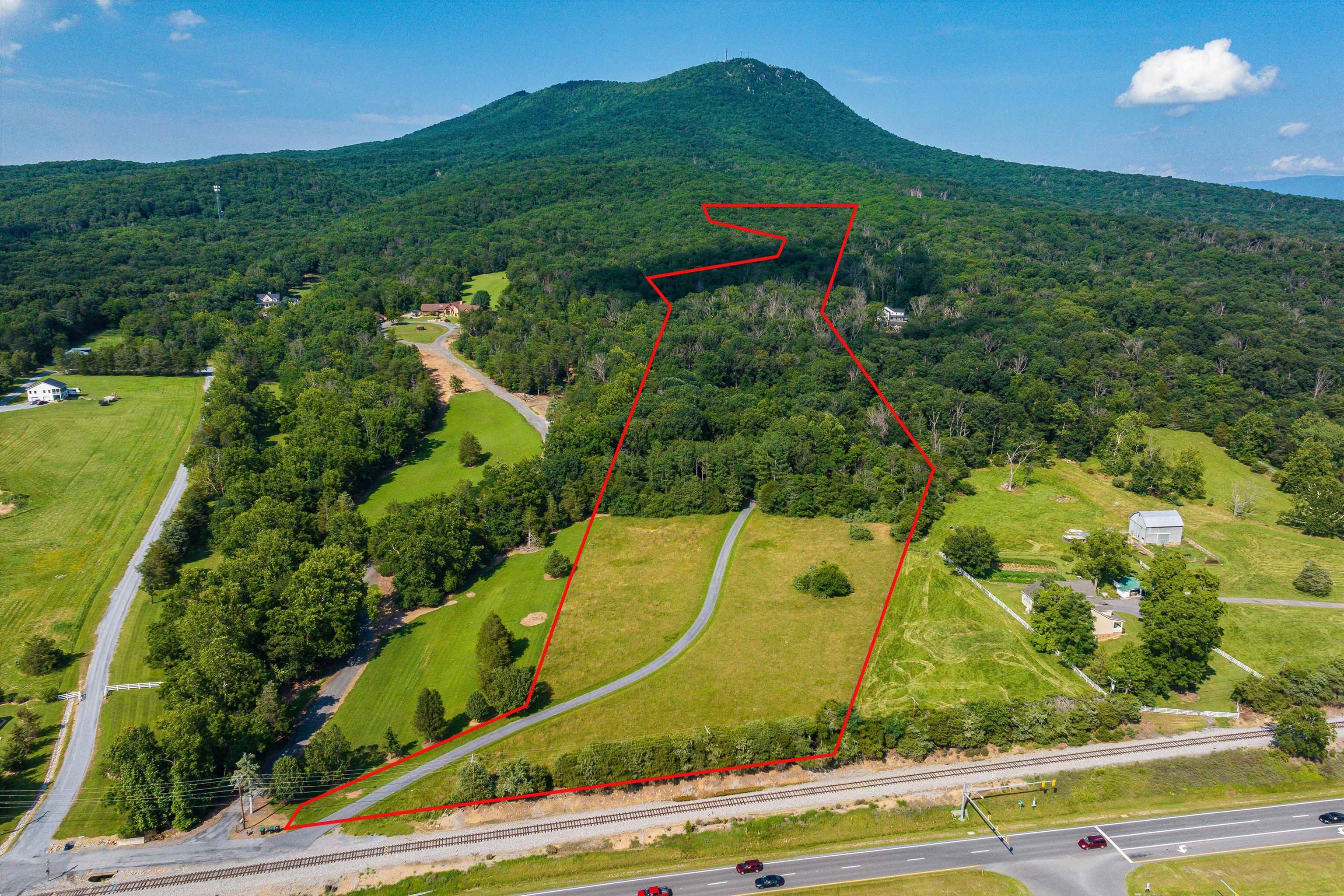 5983 LABS RUN LN, PENN LAIRD, Virginia 22846, 4 Bedrooms Bedrooms, ,3 BathroomsBathrooms,Residential,14,5983 LABS RUN LN,662500 MLS # 662500