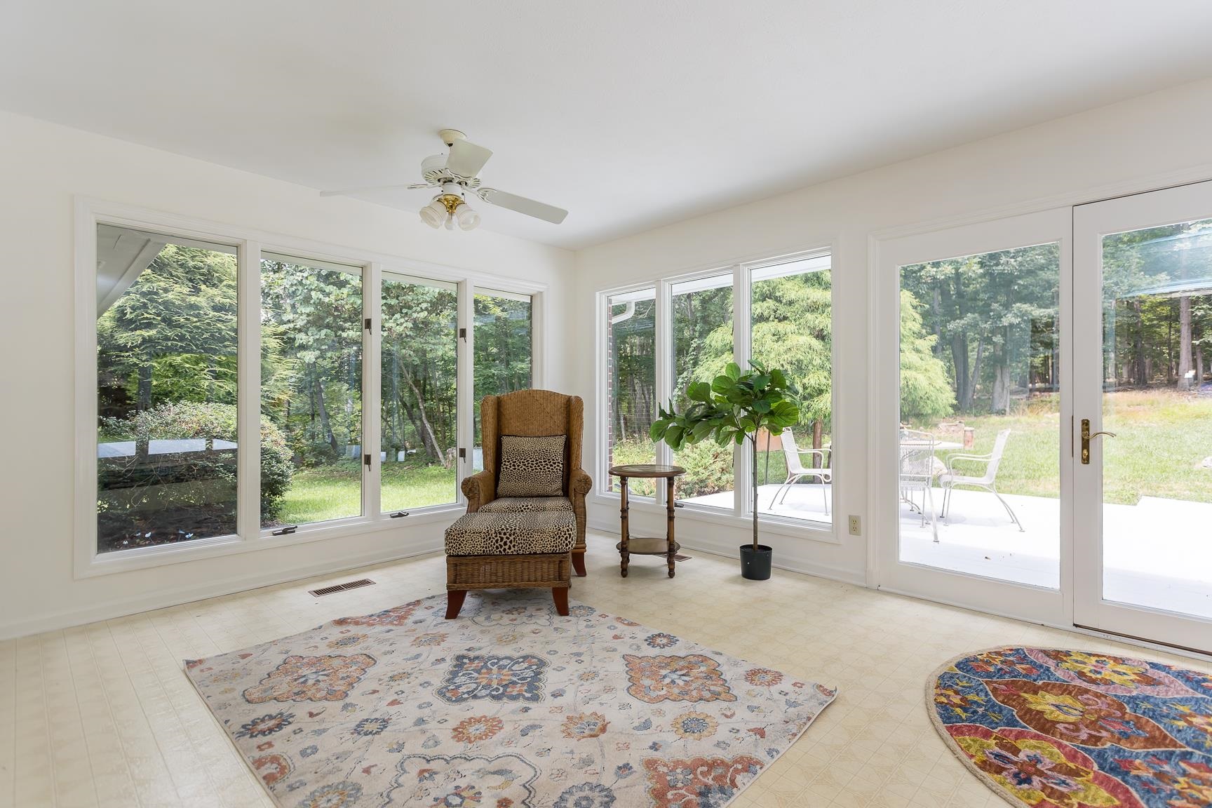 5983 LABS RUN LN, PENN LAIRD, Virginia 22846, 4 Bedrooms Bedrooms, ,3 BathroomsBathrooms,Residential,14,5983 LABS RUN LN,662500 MLS # 662500