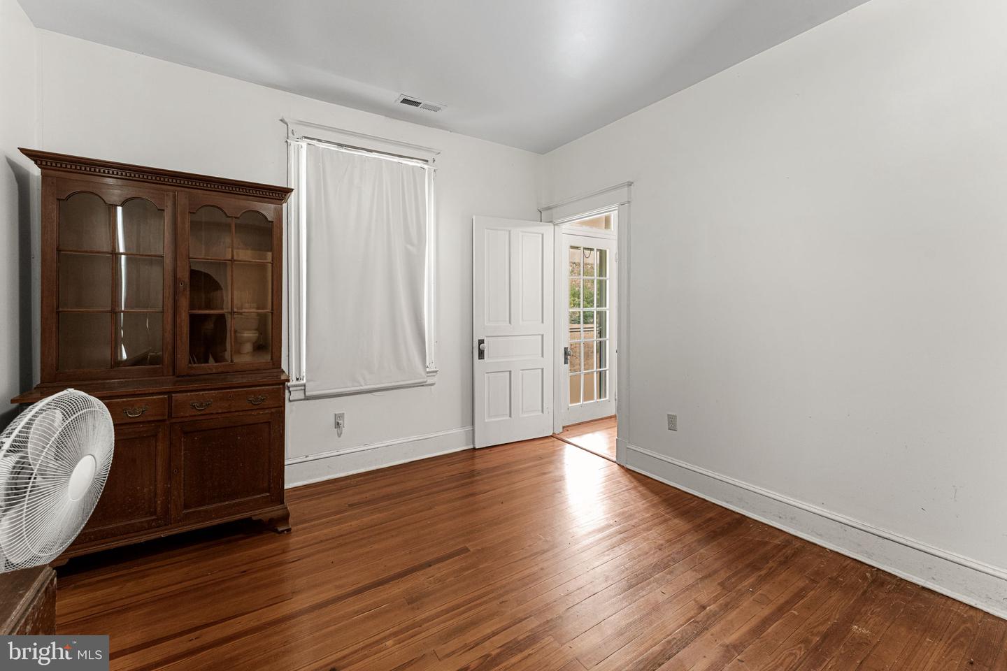 4516 OLDHAMS RD, HAGUE, Virginia 22469, 3 Bedrooms Bedrooms, 5 Rooms Rooms,2 BathroomsBathrooms,Residential,For Sale,4516 OLDHAMS RD,VAWE2009846 MLS # VAWE2009846