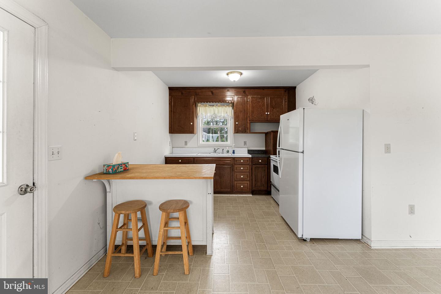 4516 OLDHAMS RD, HAGUE, Virginia 22469, 3 Bedrooms Bedrooms, 5 Rooms Rooms,2 BathroomsBathrooms,Residential,For Sale,4516 OLDHAMS RD,VAWE2009846 MLS # VAWE2009846