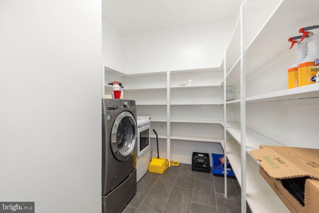 838 BOWLING GREEN RD, FRONT ROYAL, Virginia 22630, ,3 BathroomsBathrooms,Farm,For Sale,838 BOWLING GREEN RD,VAWR2012526 MLS # VAWR2012526