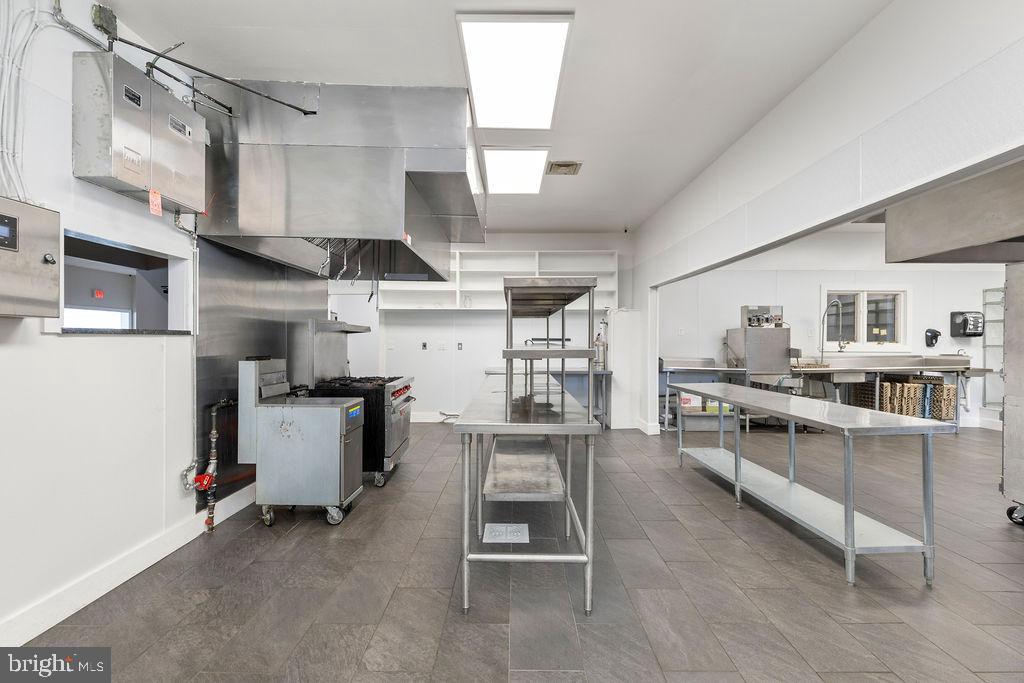 838 BOWLING GREEN RD, FRONT ROYAL, Virginia 22630, ,3 BathroomsBathrooms,Farm,For Sale,838 BOWLING GREEN RD,VAWR2012526 MLS # VAWR2012526