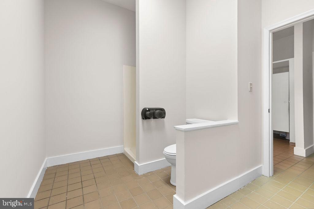 838 BOWLING GREEN RD, FRONT ROYAL, Virginia 22630, ,3 BathroomsBathrooms,Farm,For Sale,838 BOWLING GREEN RD,VAWR2012526 MLS # VAWR2012526