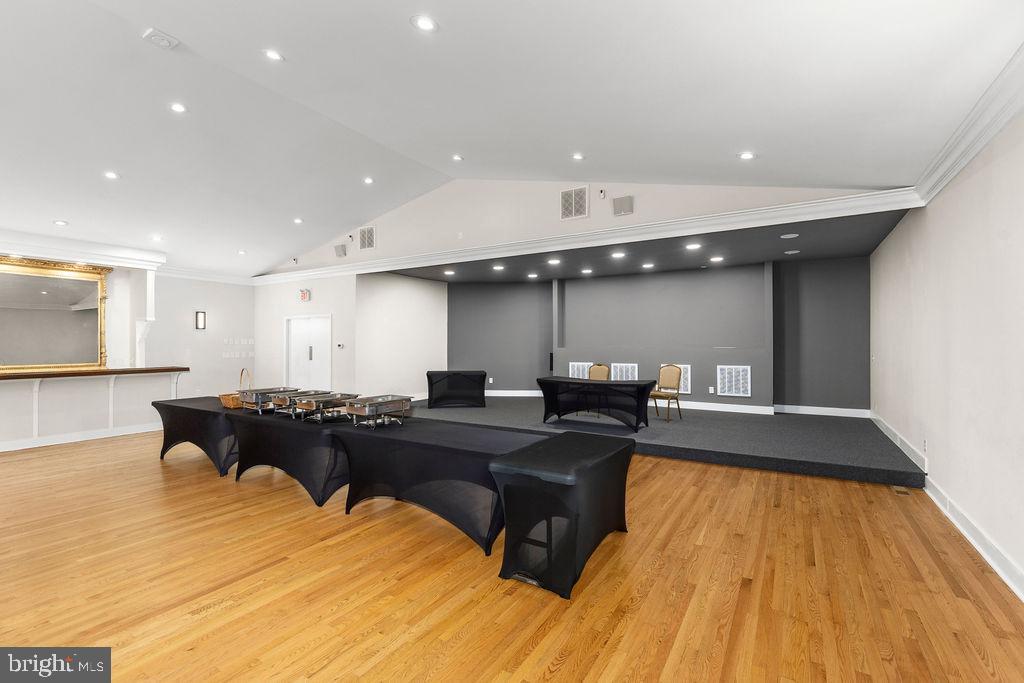 838 BOWLING GREEN RD, FRONT ROYAL, Virginia 22630, ,3 BathroomsBathrooms,Farm,For Sale,838 BOWLING GREEN RD,VAWR2012526 MLS # VAWR2012526