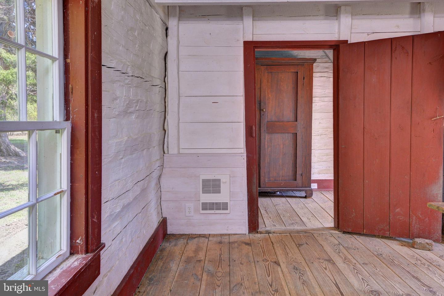 1425 TWIGGS FERRY RD, HARTFIELD, Virginia 23071, 3 Bedrooms Bedrooms, ,3 BathroomsBathrooms,Residential,For Sale,1425 TWIGGS FERRY RD,VAMX2000210 MLS # VAMX2000210