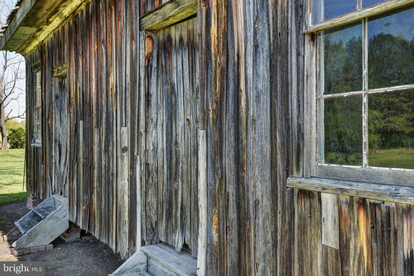 1425 TWIGGS FERRY RD, HARTFIELD, Virginia 23071, 3 Bedrooms Bedrooms, ,3 BathroomsBathrooms,Residential,For Sale,1425 TWIGGS FERRY RD,VAMX2000210 MLS # VAMX2000210