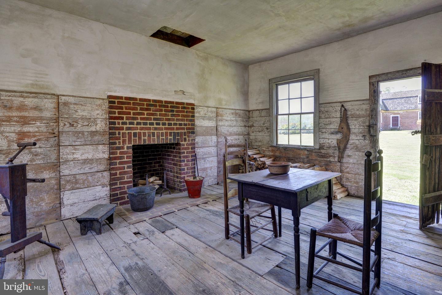 1425 TWIGGS FERRY RD, HARTFIELD, Virginia 23071, 3 Bedrooms Bedrooms, ,3 BathroomsBathrooms,Residential,For Sale,1425 TWIGGS FERRY RD,VAMX2000210 MLS # VAMX2000210