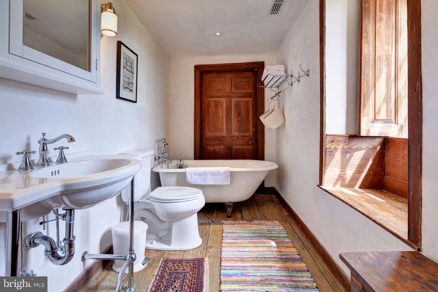 1425 TWIGGS FERRY RD, HARTFIELD, Virginia 23071, 3 Bedrooms Bedrooms, ,3 BathroomsBathrooms,Residential,For Sale,1425 TWIGGS FERRY RD,VAMX2000210 MLS # VAMX2000210