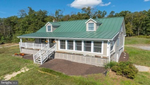 25 MCDANIEL LN MIDDLETOWN Virginia 22645