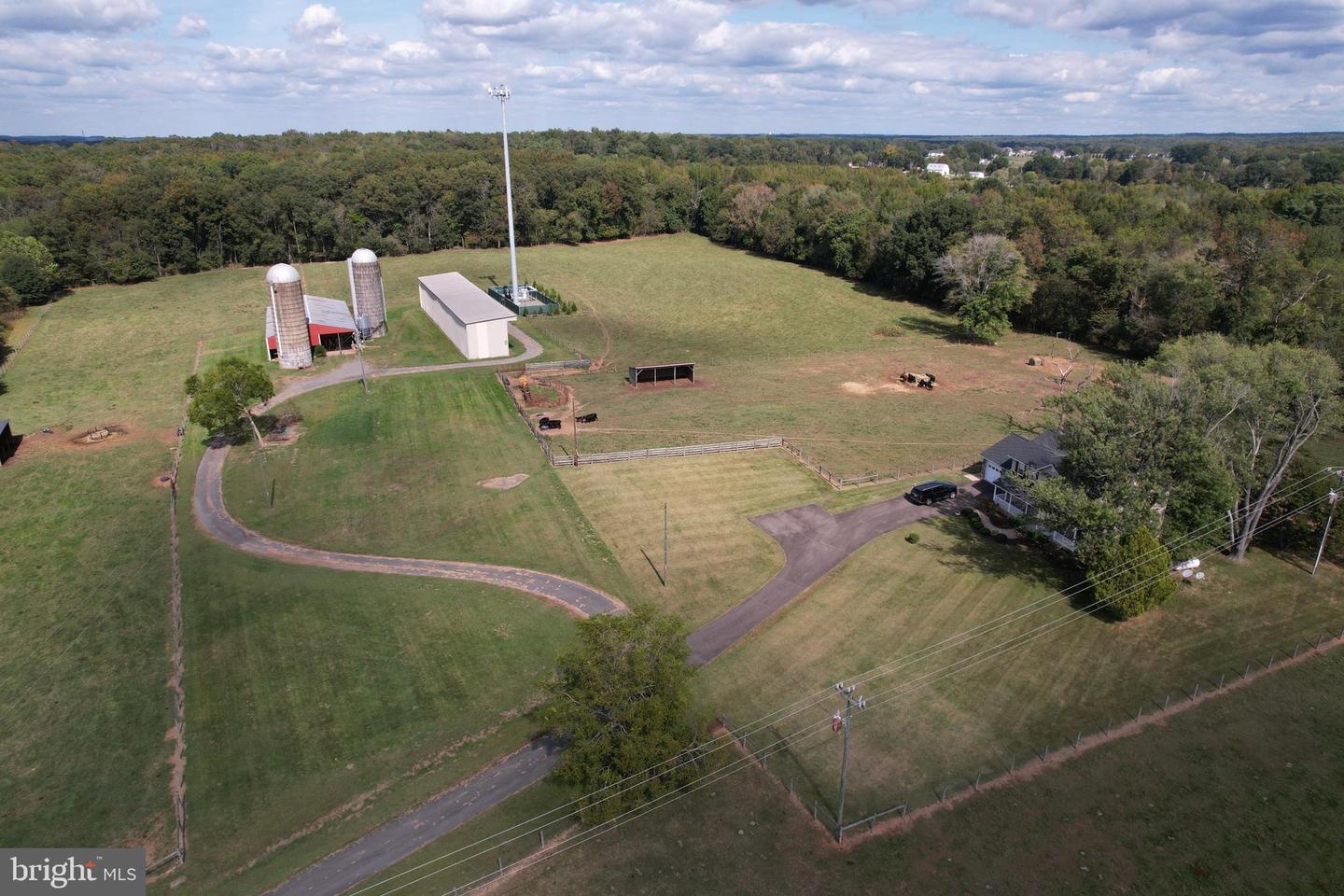 15205 FLEETWOOD DR, NOKESVILLE, Virginia 20181, 4 Bedrooms Bedrooms, ,2 BathroomsBathrooms,Farm,For Sale,15205 FLEETWOOD DR,VAPW2105936 MLS # VAPW2105936 15205 FLEETWOOD DR, NOKESVILLE, Virginia 20181, 4 Bedrooms Bedrooms, ,2 BathroomsBathrooms,Farm,For Sale,15205 FLEETWOOD DR,VAPW2105936 MLS # VAPW2105936