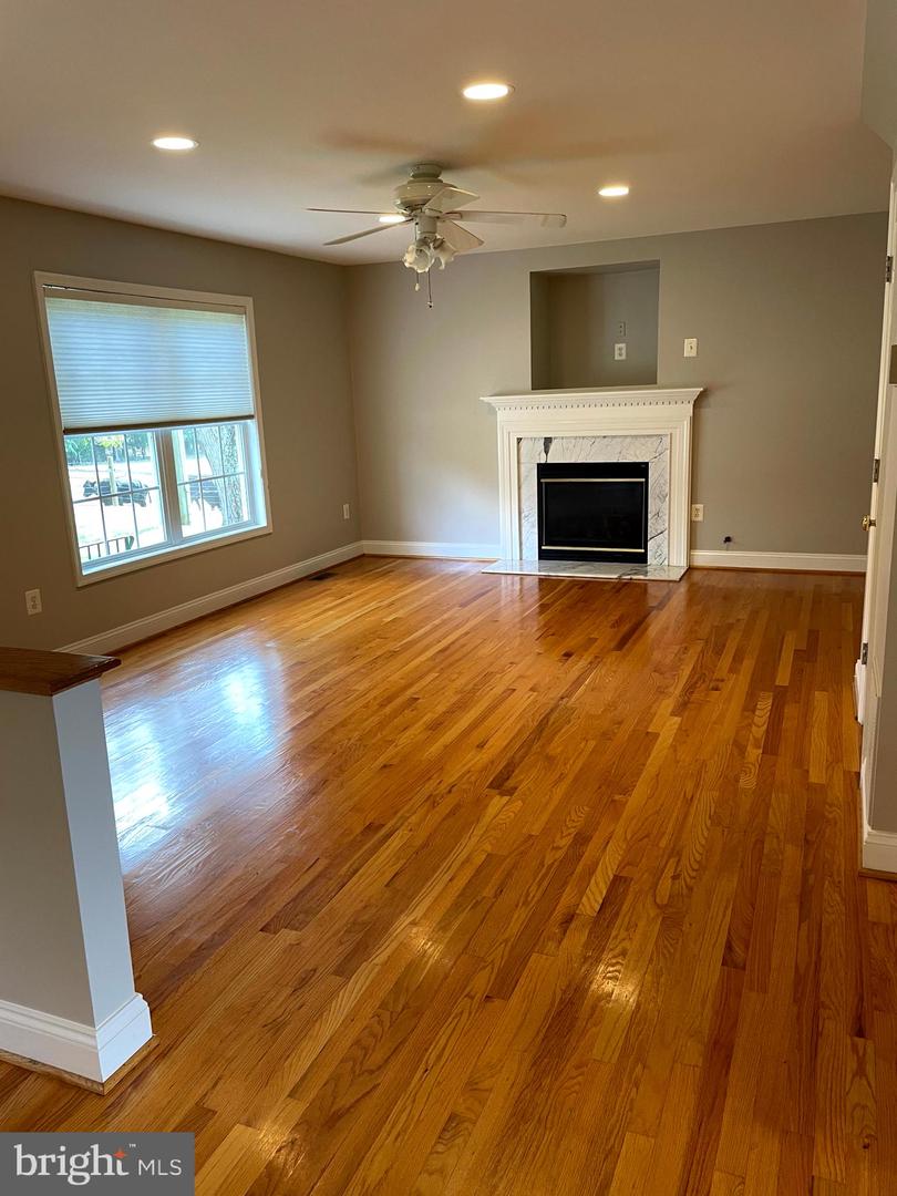 15205 FLEETWOOD DR, NOKESVILLE, Virginia 20181, 4 Bedrooms Bedrooms, ,2 BathroomsBathrooms,Farm,For Sale,15205 FLEETWOOD DR,VAPW2105936 MLS # VAPW2105936 15205 FLEETWOOD DR, NOKESVILLE, Virginia 20181, 4 Bedrooms Bedrooms, ,2 BathroomsBathrooms,Farm,For Sale,15205 FLEETWOOD DR,VAPW2105936 MLS # VAPW2105936