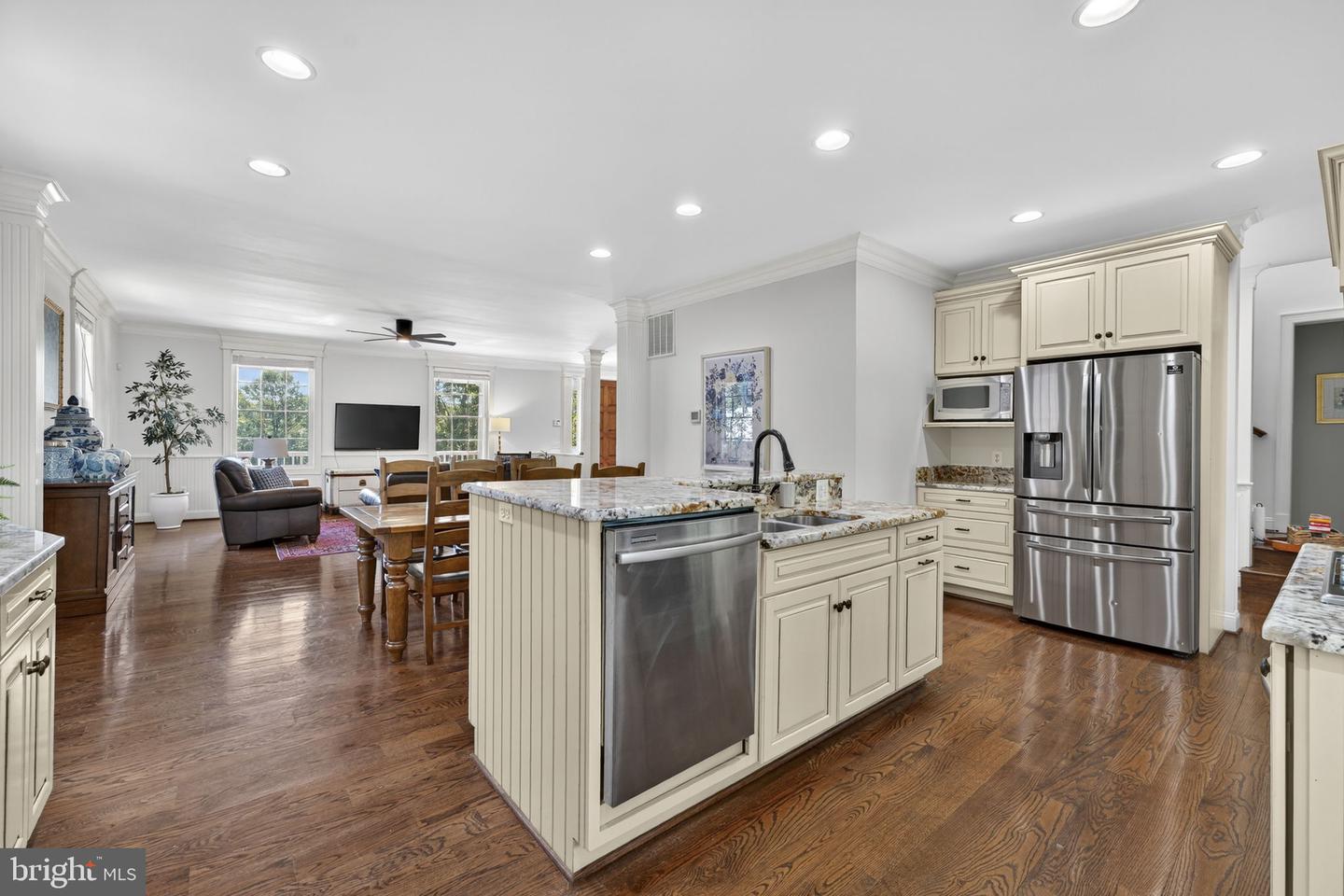 9533 HOWELLSVILLE RD, BOYCE, Virginia 22620, 4 Bedrooms Bedrooms, ,4 BathroomsBathrooms,Farm,For Sale,9533 HOWELLSVILLE RD,VACL2006148 MLS # VACL2006148