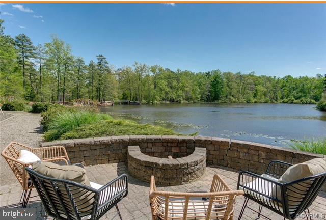 3535 MEADOW RD, SANDSTON, Virginia 23150, 5 Bedrooms Bedrooms, 13 Rooms Rooms,4 BathroomsBathrooms,Residential,For Sale,3535 MEADOW RD,VAHN2001086 MLS # VAHN2001086 3535 MEADOW RD, SANDSTON, Virginia 23150, 5 Bedrooms Bedrooms, 13 Rooms Rooms,4 BathroomsBathrooms,Residential,For Sale,3535 MEADOW RD,VAHN2001086 MLS # VAHN2001086