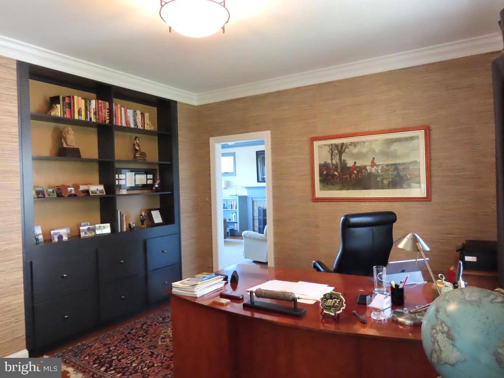 643 RICHMOND RD, AMISSVILLE, Virginia 20106, 3 Bedrooms Bedrooms, ,2 BathroomsBathrooms,Residential,For Sale,643 RICHMOND RD,VARP2002322 MLS # VARP2002322