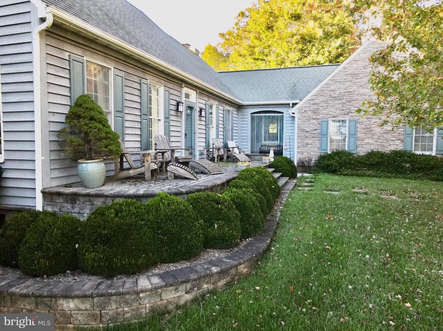 643 RICHMOND RD, AMISSVILLE, Virginia 20106, 3 Bedrooms Bedrooms, ,2 BathroomsBathrooms,Residential,For Sale,643 RICHMOND RD,VARP2002322 MLS # VARP2002322