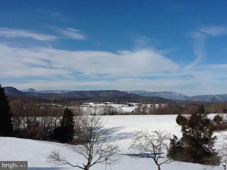 643 RICHMOND RD, AMISSVILLE, Virginia 20106, 3 Bedrooms Bedrooms, ,2 BathroomsBathrooms,Residential,For Sale,643 RICHMOND RD,VARP2002322 MLS # VARP2002322