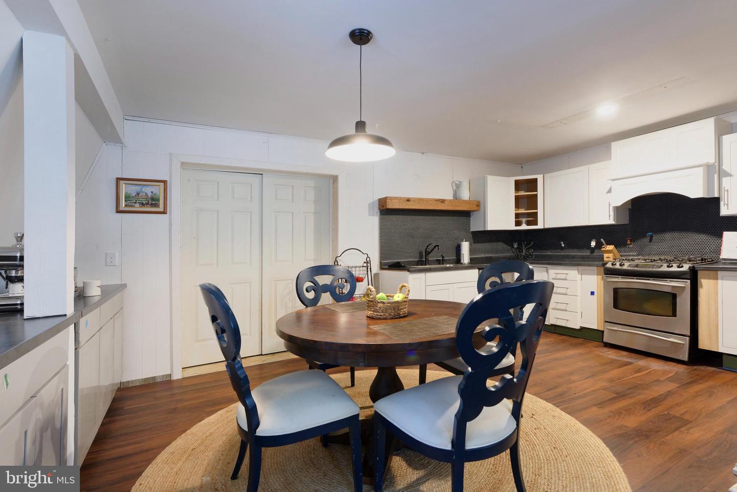 1709 NORTH POES RD, FLINT HILL, Virginia 22627, 3 Bedrooms Bedrooms, 9 Rooms Rooms,2 BathroomsBathrooms,Residential,For Sale,1709 NORTH POES RD,VARP2002346 MLS # VARP2002346 1709 NORTH POES RD, FLINT HILL, Virginia 22627, 3 Bedrooms Bedrooms, 9 Rooms Rooms,2 BathroomsBathrooms,Residential,For Sale,1709 NORTH POES RD,VARP2002346 MLS # VARP2002346