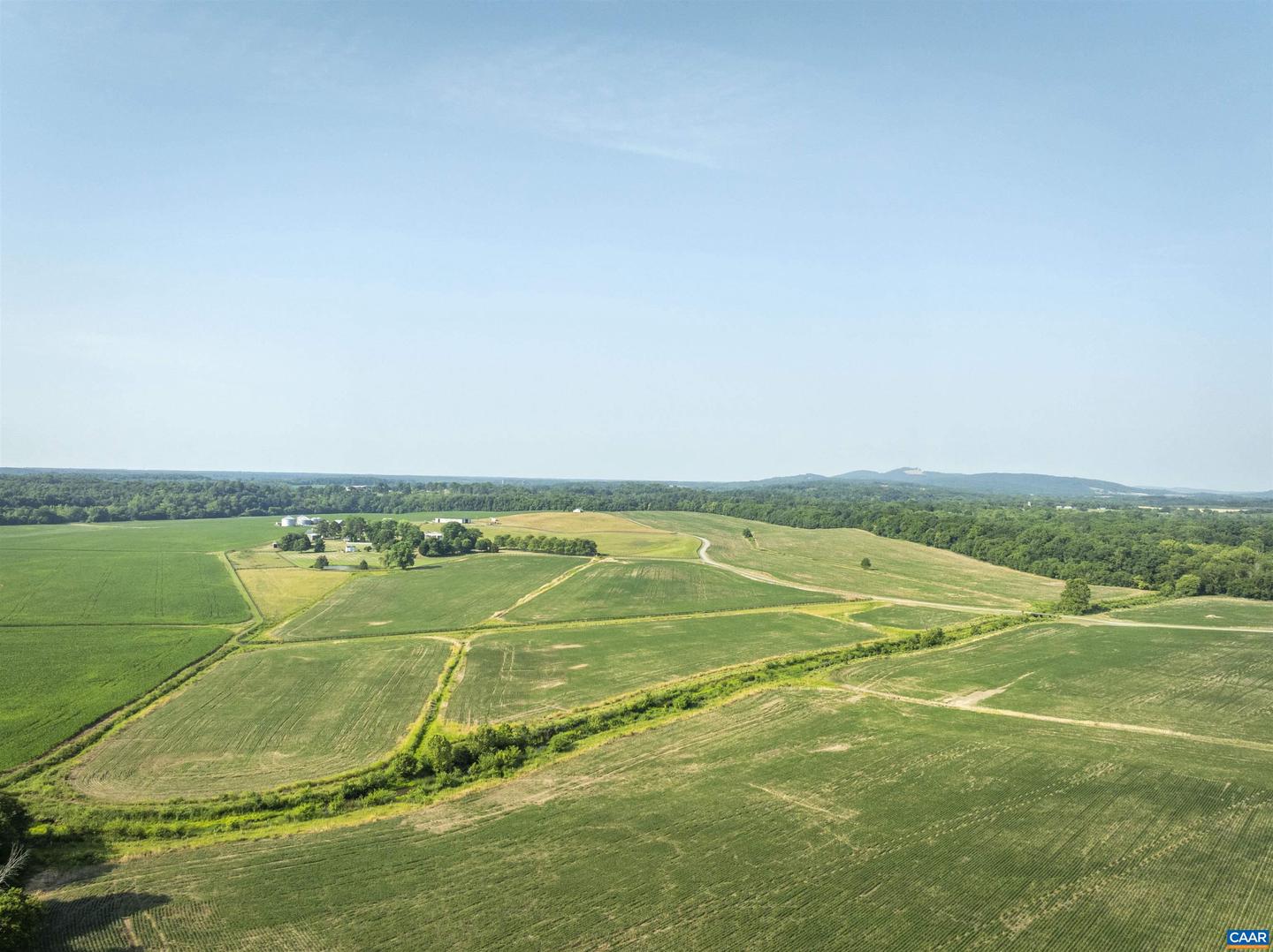 23501 A GREENVILLE RD, CULPEPER, Virginia 22701, 5 Bedrooms Bedrooms, ,3 BathroomsBathrooms,Residential,For Sale,23501 A GREENVILLE RD,670379 MLS # 670379 23501 A GREENVILLE RD, CULPEPER, Virginia 22701, 5 Bedrooms Bedrooms, ,3 BathroomsBathrooms,Residential,For Sale,23501 A GREENVILLE RD,670379 MLS # 670379