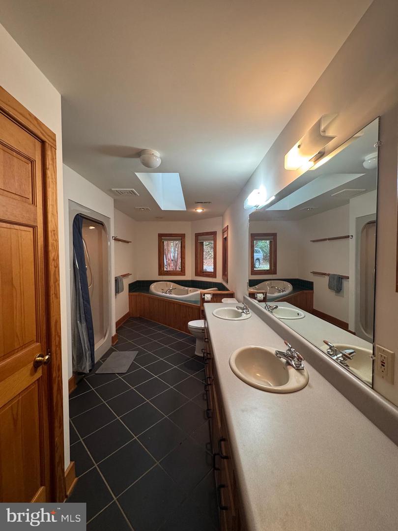 25 FALLING SPRINGS DR, AFTON, Virginia 22920, 3 Bedrooms Bedrooms, ,2 BathroomsBathrooms,Residential,For Sale,25 FALLING SPRINGS DR,VANL2000606 MLS # VANL2000606