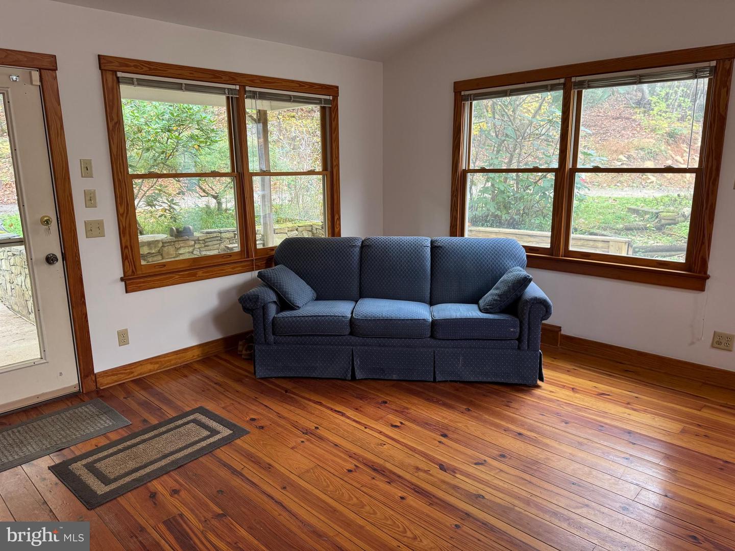 25 FALLING SPRINGS DR, AFTON, Virginia 22920, 3 Bedrooms Bedrooms, ,2 BathroomsBathrooms,Residential,For Sale,25 FALLING SPRINGS DR,VANL2000606 MLS # VANL2000606