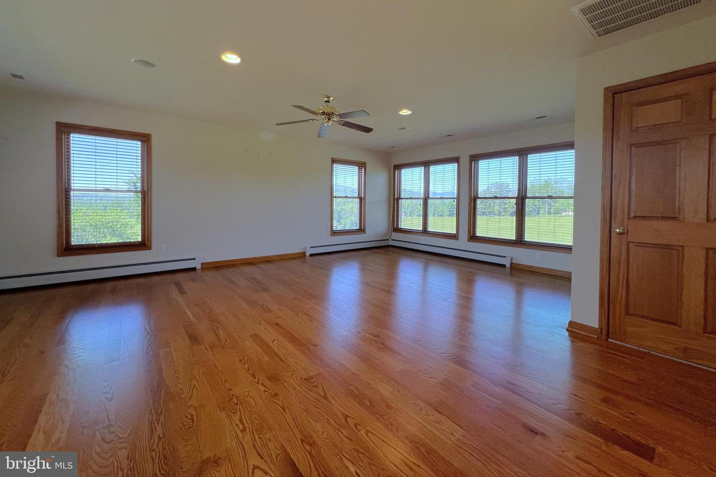 3542 SLATE MILLS RD, SPERRYVILLE, Virginia 22740, 3 Bedrooms Bedrooms, ,4 BathroomsBathrooms,Residential,For Sale,3542 SLATE MILLS RD,VARP2001974 MLS # VARP2001974 3542 SLATE MILLS RD, SPERRYVILLE, Virginia 22740, 3 Bedrooms Bedrooms, ,4 BathroomsBathrooms,Residential,For Sale,3542 SLATE MILLS RD,VARP2001974 MLS # VARP2001974