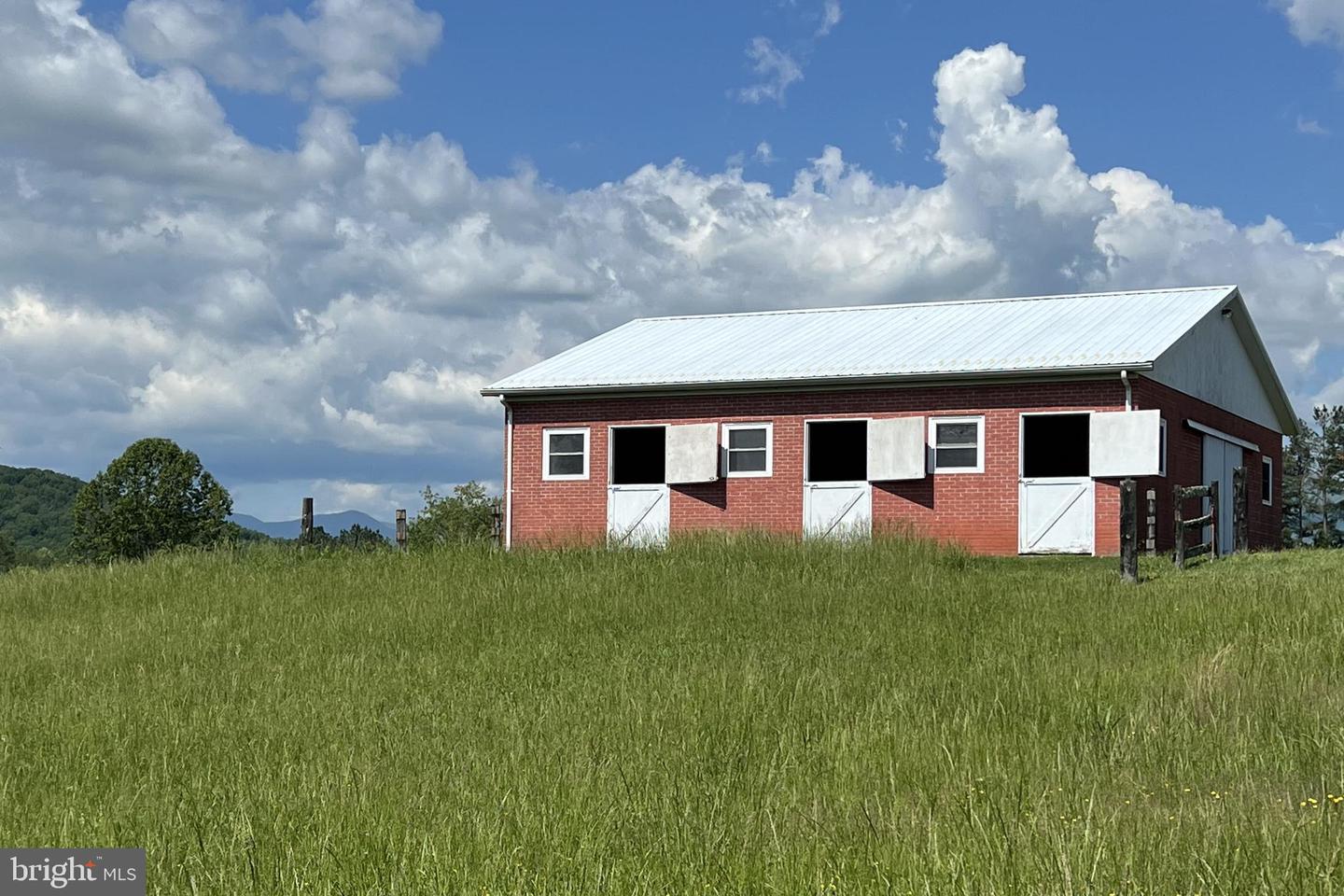 3542 SLATE MILLS RD, SPERRYVILLE, Virginia 22740, 3 Bedrooms Bedrooms, ,4 BathroomsBathrooms,Residential,For Sale,3542 SLATE MILLS RD,VARP2001974 MLS # VARP2001974 3542 SLATE MILLS RD, SPERRYVILLE, Virginia 22740, 3 Bedrooms Bedrooms, ,4 BathroomsBathrooms,Residential,For Sale,3542 SLATE MILLS RD,VARP2001974 MLS # VARP2001974