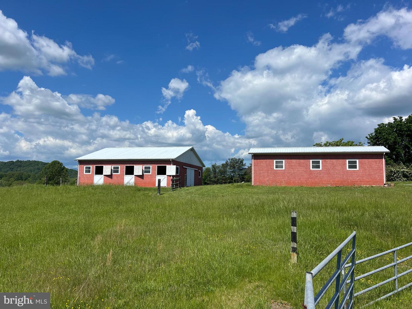 3542 SLATE MILLS RD, SPERRYVILLE, Virginia 22740, 3 Bedrooms Bedrooms, ,4 BathroomsBathrooms,Residential,For Sale,3542 SLATE MILLS RD,VARP2001974 MLS # VARP2001974 3542 SLATE MILLS RD, SPERRYVILLE, Virginia 22740, 3 Bedrooms Bedrooms, ,4 BathroomsBathrooms,Residential,For Sale,3542 SLATE MILLS RD,VARP2001974 MLS # VARP2001974
