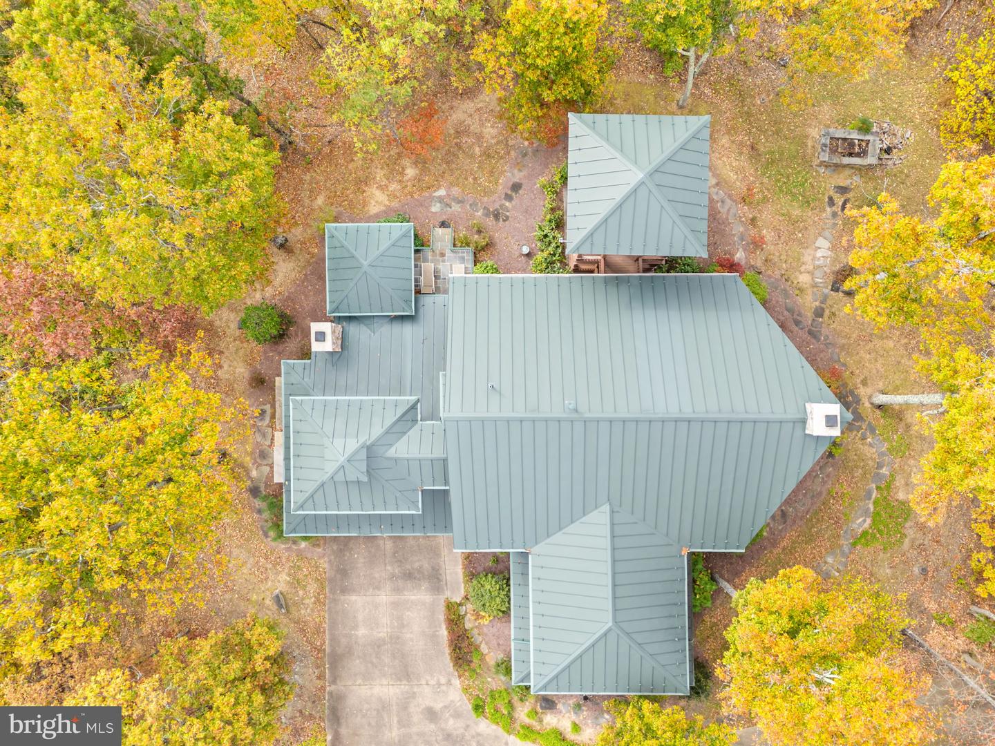 1631 BACK MOUNTAIN RD, WINCHESTER, Virginia 22603, 5 Bedrooms Bedrooms, ,2 BathroomsBathrooms,Residential,For Sale,1631 BACK MOUNTAIN RD,VAFV2037610 MLS # VAFV2037610 1631 BACK MOUNTAIN RD, WINCHESTER, Virginia 22603, 5 Bedrooms Bedrooms, ,2 BathroomsBathrooms,Residential,For Sale,1631 BACK MOUNTAIN RD,VAFV2037610 MLS # VAFV2037610