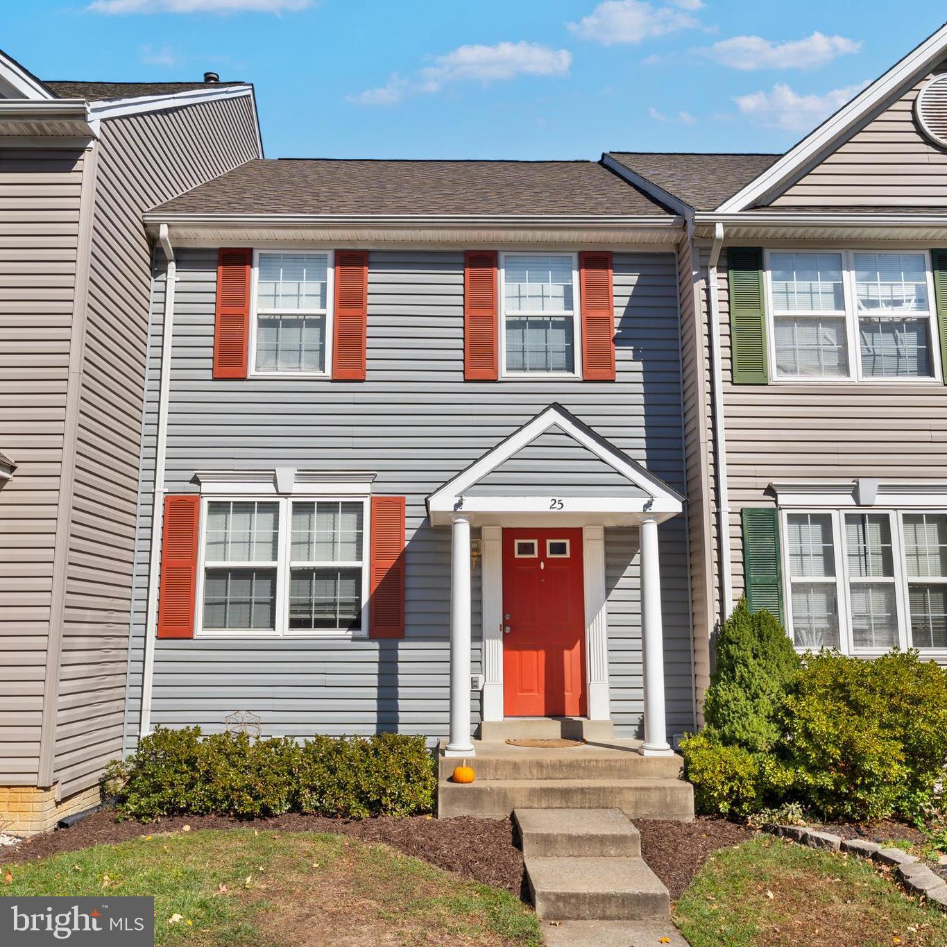25 QUARTERPOLE CT, WARRENTON, Virginia 20186, 3 Bedrooms Bedrooms, 1 Room Rooms,3 BathroomsBathrooms,Residential,For Sale,25 QUARTERPOLE CT,VAFQ2019502 MLS # VAFQ2019502 25 QUARTERPOLE CT, WARRENTON, Virginia 20186, 3 Bedrooms Bedrooms, 1 Room Rooms,3 BathroomsBathrooms,Residential,For Sale,25 QUARTERPOLE CT,VAFQ2019502 MLS # VAFQ2019502