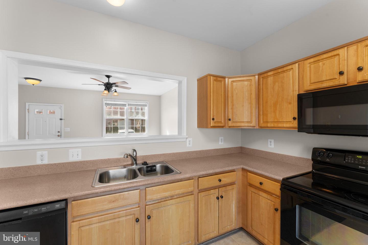 25 QUARTERPOLE CT, WARRENTON, Virginia 20186, 3 Bedrooms Bedrooms, 1 Room Rooms,3 BathroomsBathrooms,Residential,For Sale,25 QUARTERPOLE CT,VAFQ2019502 MLS # VAFQ2019502 25 QUARTERPOLE CT, WARRENTON, Virginia 20186, 3 Bedrooms Bedrooms, 1 Room Rooms,3 BathroomsBathrooms,Residential,For Sale,25 QUARTERPOLE CT,VAFQ2019502 MLS # VAFQ2019502