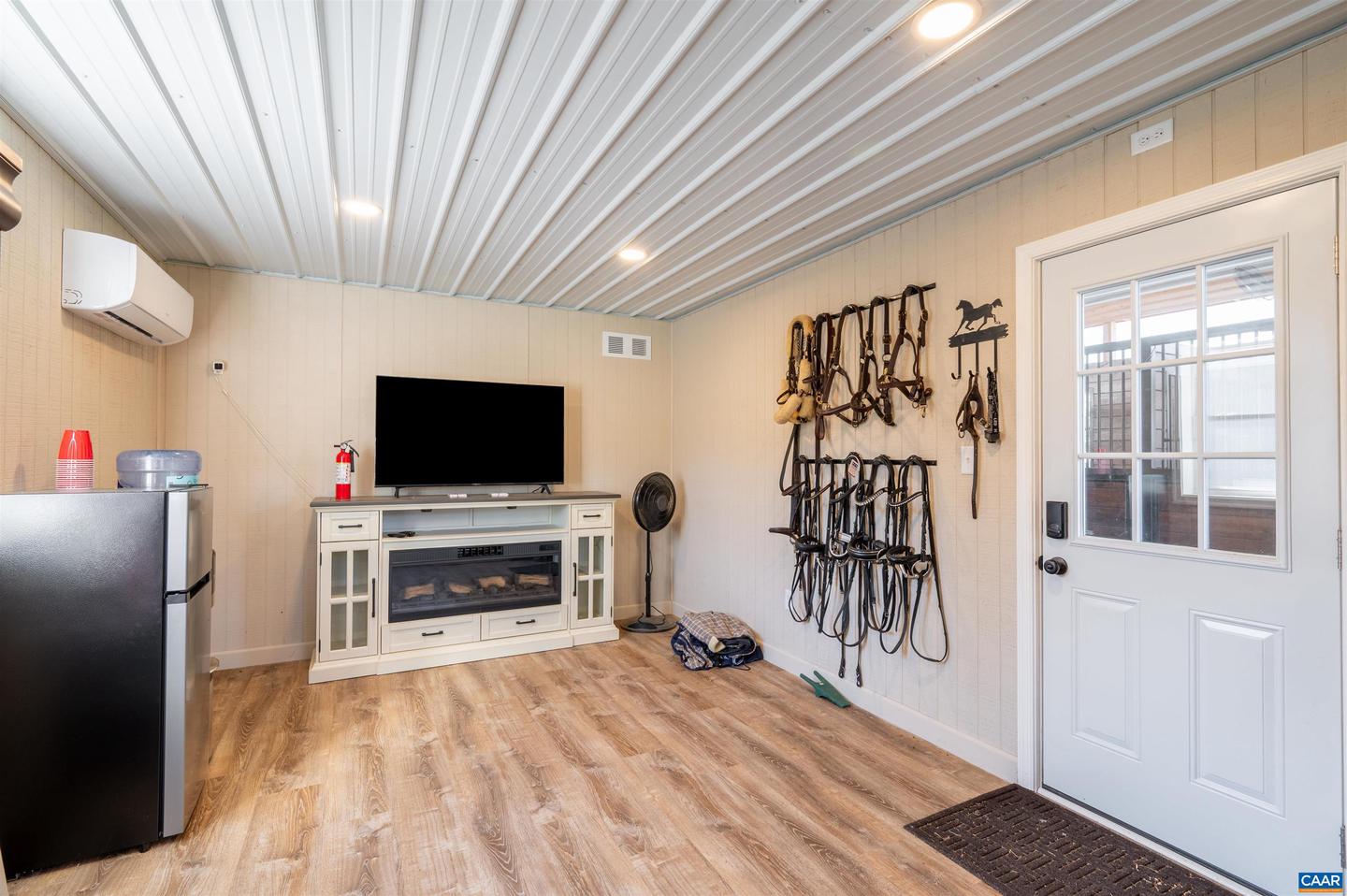 2236 CRAIGS STORE RD, AFTON, Virginia 22920, 4 Bedrooms Bedrooms, ,4 BathroomsBathrooms,Residential,For Sale,2236 CRAIGS STORE RD,670479 MLS # 670479 2236 CRAIGS STORE RD, AFTON, Virginia 22920, 4 Bedrooms Bedrooms, ,4 BathroomsBathrooms,Residential,For Sale,2236 CRAIGS STORE RD,670479 MLS # 670479