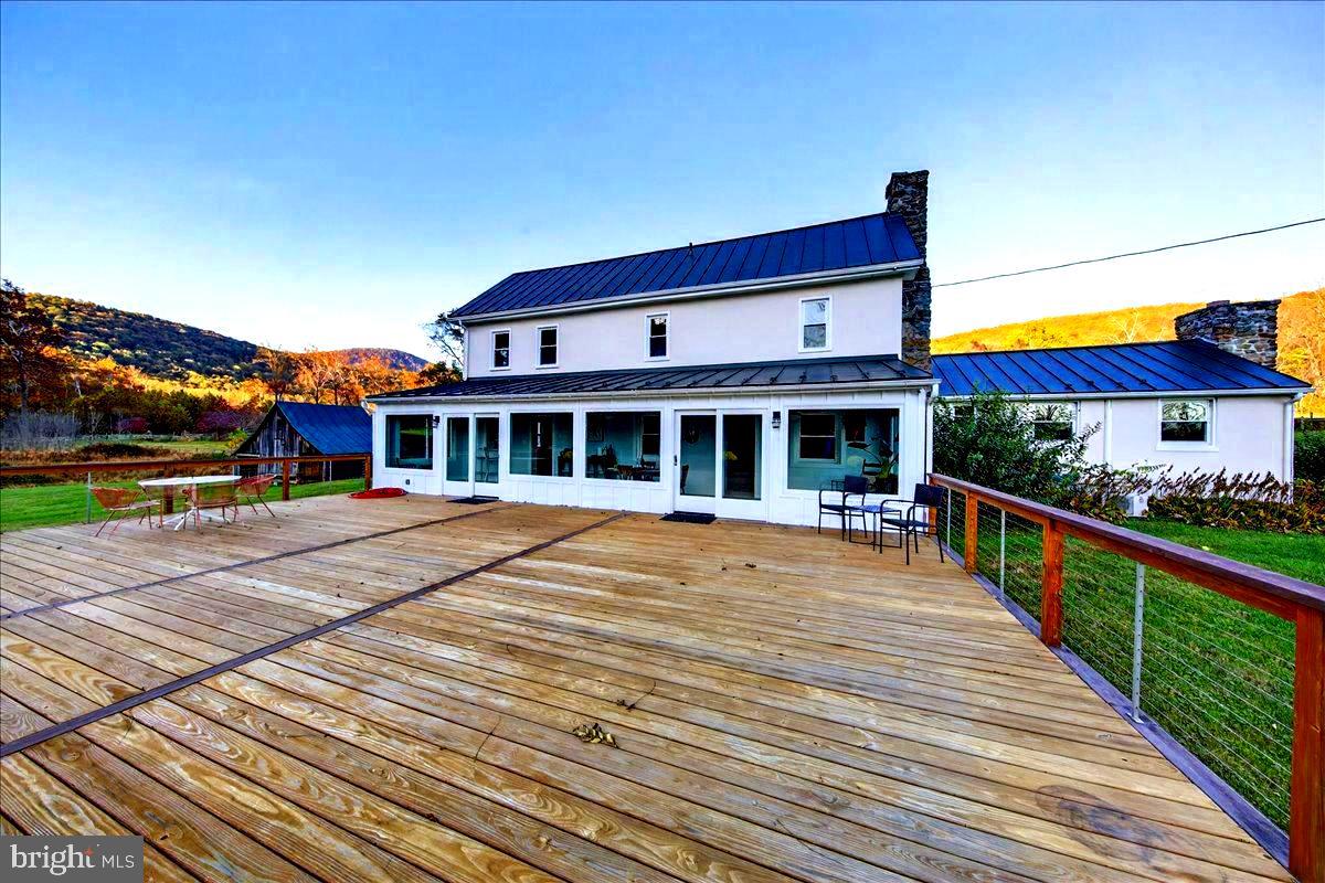 290 RILEY HOLLOW RD, HUNTLY, Virginia 22640, 3 Bedrooms Bedrooms, ,3 BathroomsBathrooms,Farm,For Sale,290 RILEY HOLLOW RD,VARP2002364 MLS # VARP2002364