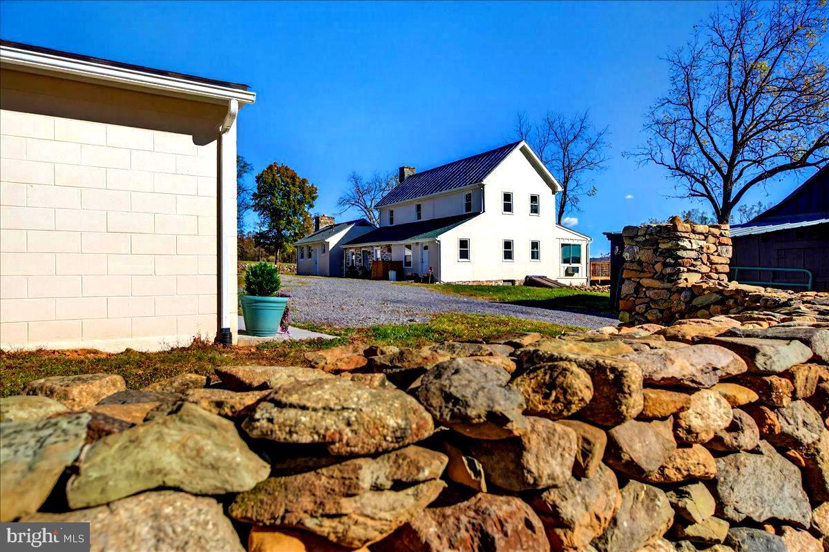 290 RILEY HOLLOW RD, HUNTLY, Virginia 22640, 3 Bedrooms Bedrooms, ,3 BathroomsBathrooms,Farm,For Sale,290 RILEY HOLLOW RD,VARP2002364 MLS # VARP2002364