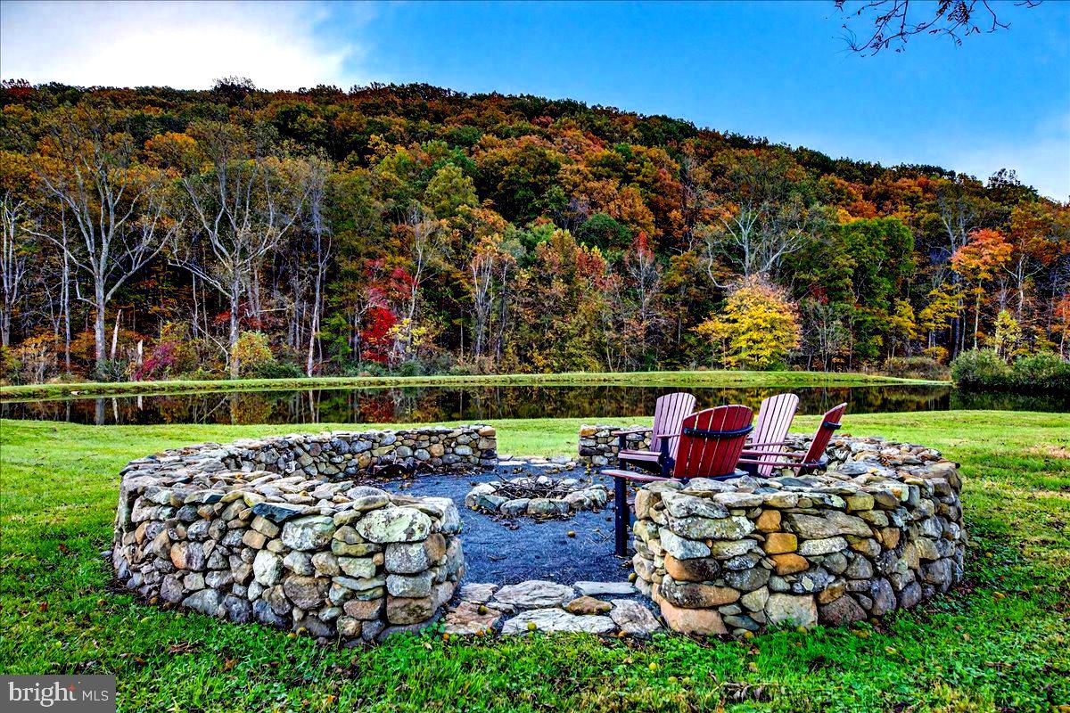 290 RILEY HOLLOW RD, HUNTLY, Virginia 22640, 3 Bedrooms Bedrooms, ,3 BathroomsBathrooms,Farm,For Sale,290 RILEY HOLLOW RD,VARP2002364 MLS # VARP2002364