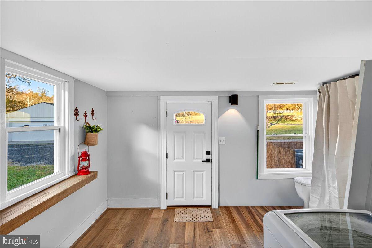 290 RILEY HOLLOW RD, HUNTLY, Virginia 22640, 3 Bedrooms Bedrooms, ,3 BathroomsBathrooms,Farm,For Sale,290 RILEY HOLLOW RD,VARP2002364 MLS # VARP2002364