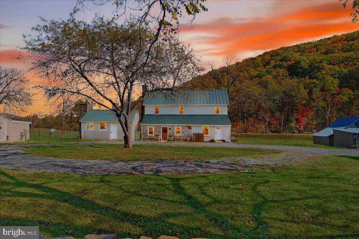 290 RILEY HOLLOW RD, HUNTLY, Virginia 22640, 3 Bedrooms Bedrooms, ,3 BathroomsBathrooms,Farm,For Sale,290 RILEY HOLLOW RD,VARP2002364 MLS # VARP2002364