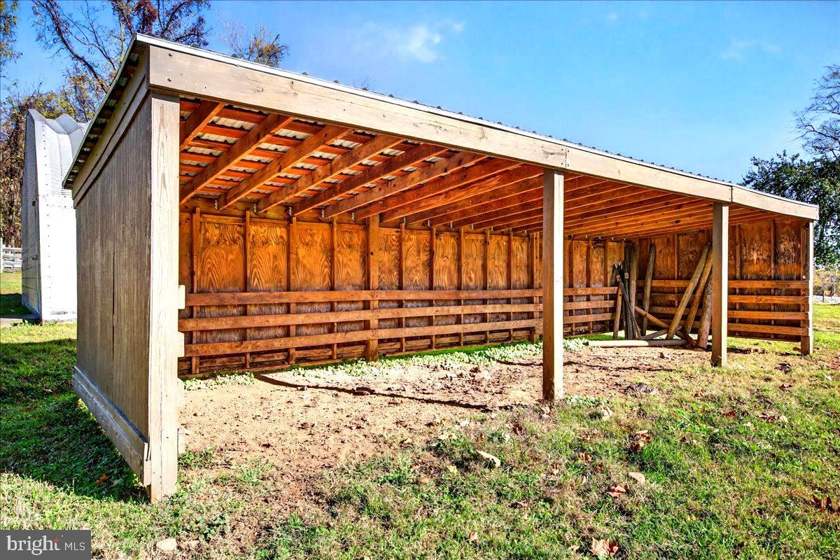 290 RILEY HOLLOW RD, HUNTLY, Virginia 22640, 3 Bedrooms Bedrooms, ,3 BathroomsBathrooms,Farm,For Sale,290 RILEY HOLLOW RD,VARP2002364 MLS # VARP2002364