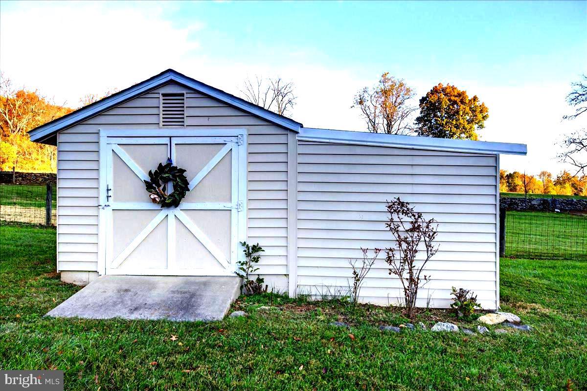 290 RILEY HOLLOW RD, HUNTLY, Virginia 22640, 3 Bedrooms Bedrooms, ,3 BathroomsBathrooms,Residential,For Sale,290 RILEY HOLLOW RD,VARP2002360 MLS # VARP2002360